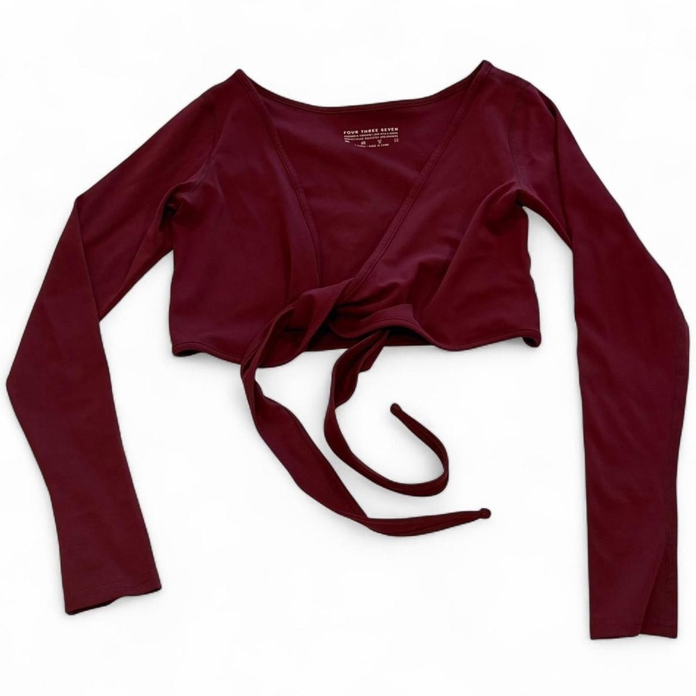 437 Wrap Top in Mahagony